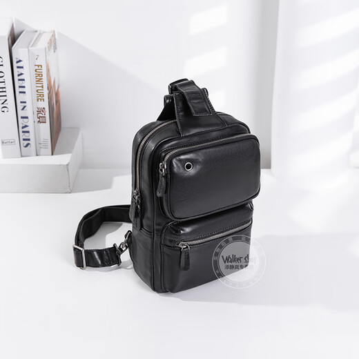 Walker Shop胸包男士【头层牛皮面料】休闲潮流单肩包青年时尚男士斜跨包 黑色 31cm*8cm*18cm