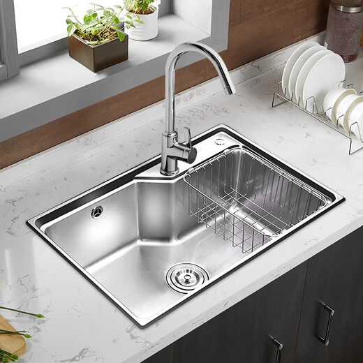 JOMOO kitchen sink 304 stainless steel sink single sink package sink 06119 675X435 (including kitchen universal hot and cold faucet)