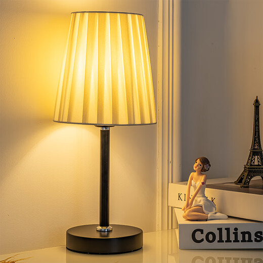 Zhewei Bedroom Bedside Table Lamp Internet Celebrity Dimming Table Lamp Fashion Modern Simple Learning Lamp ED Remote Control Wedding Lamp SN694 Large White Linen + Yellow Light LED Bulb [V Model] Touch Switch