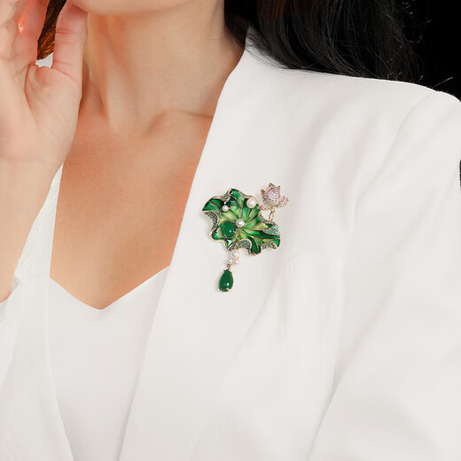 Benheart Denmark green beads hanging brooch lotus temperament clear lotus high-end women's pin cheongsam national style corsage brooch - green beads hanging champagne gold