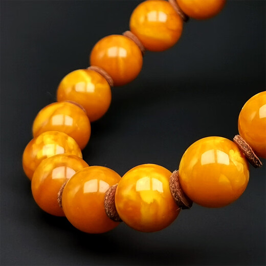 Amber style, one object, one picture, one certificate, old beeswax bracelet, natural amber bracelet, red chicken oil red, old wax and flower wax bracelet, 13.98g, 11mm