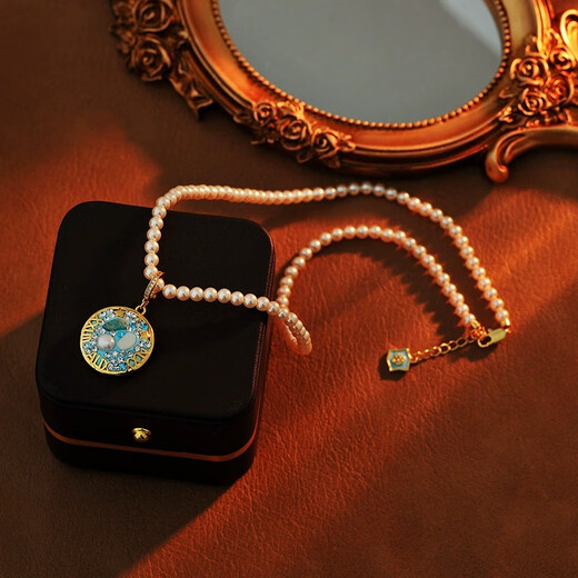 Fat Donglai quality purchasing Baroque Pearl Pendant 2025 Twelve Constellation Necklace Temperament Versatile Daily Sweater Scorpio Necklace (40+5cm)