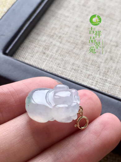 Youshu Myanmar A goods ice seeding glue ice floating green twelve zodiac pig 18K gold pendant necklace jade belt certificate