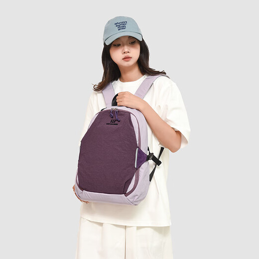 户外运动女士旅行包双肩包女2025新款轻便大容量防水徒步背包 紫色