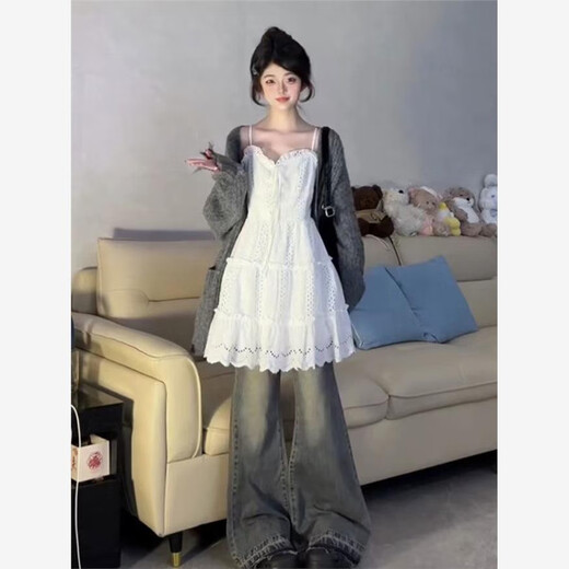 Capítulo genial (Kuzhang) 4884 People recolecte trajes de dos piezas, pequeño dulce estilo universitario de encaje de encaje de empalme Slack Slack Single Piece Skirt White 2xl