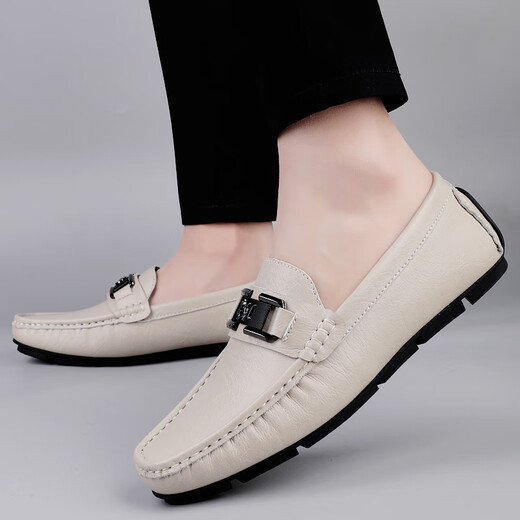 Luxury Luxury Chaussures en cuir à tendance pour hommes 2025 Nouveau été respirant en bas de fond doux conduite décontractée en cuir authentique chaussures de point de haricot 9930 mètres blancs 39