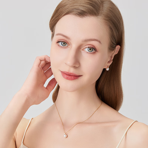 LAPRAFANY small light bulb Akoya seawater pearl necklace 18K gold Princess Diana diamond pendant neck chain clavicle chain 8-8.5mm 18K diamond mirror Aurora car cross chain
