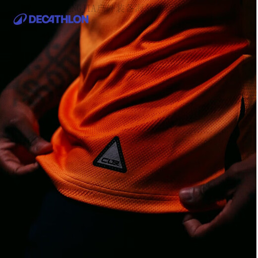 迪卡侬（DECATHLON）足球衣男短袖训练服快干透气服上衣成人足球衣队服IVO2 S