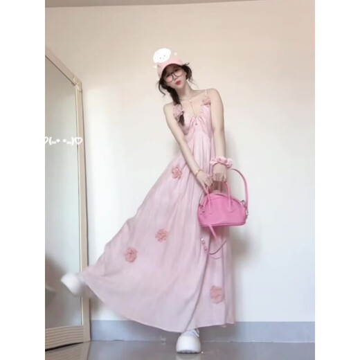 今年流行的漂亮长裙子法式独特超好看花朵吊带连衣裙2025新款夏季 粉色裙(花花别针可拆卸) S 【建议90-100斤】