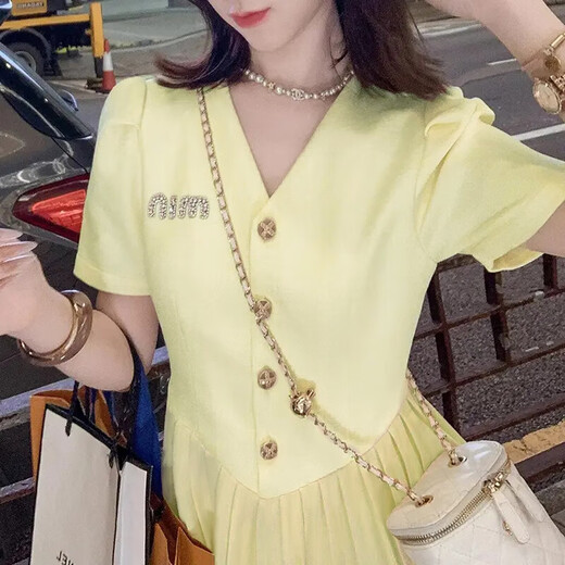 Femenino 2025 Summer NUEVO diseño francés Diseño pequeño que abraza la cintura de la cintura Slim Princess Falda D1478 Amarillo S [100Jin [Jin es igual a 0,5 kg] a continuación]