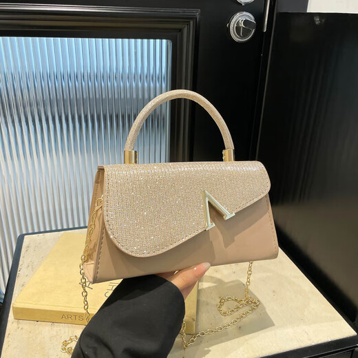 Brillante 2025 Nuevo bolso de diseño de nicho de moda, versátil y de alta gama para la bolsa cruzada de hombro de mujeres Bag Square Gold