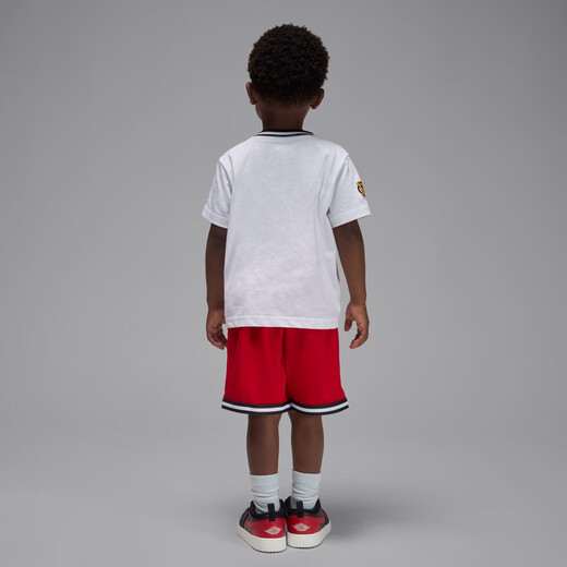 耐克（NIKE）Jordan官方耐克乔丹男童婴童季后赛T恤和网眼布短裤套装II3493 687健身红 105 4T