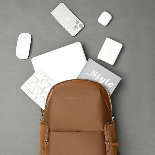 Mochila Shanye para mujeres japonesas casuales y livianas.