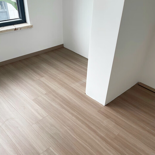 温以嘉12MM强化复合木地板家用环保耐磨办公室工装灰色原木色服装店 2201 1㎡