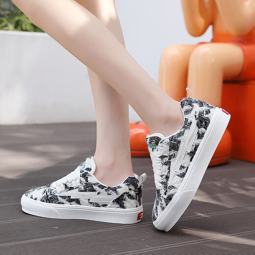 Lightning x Storm Picasso Paintings co-marquée Xiaoxiang Style Casual Lightning Bread Chaussures Couple Toile Sports Chaussures Chaussures hommes et femmes D6227 Cheese Cat 46