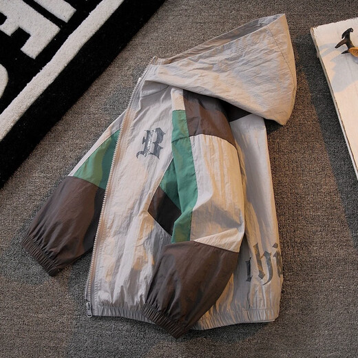 Children's clothing boys summer sun protection clothing jacket 2025 new children's thin style medium and large children's sun protection clothing summer style trendy green 130