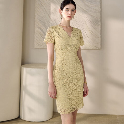 Roeyshouse French Spitze V-Ausschnitt gelbes Kleid für Frauen 2025 Sommer neu eleganter schlanker Hüftrock 12178 Gelb 2xl
