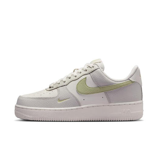 耐克NIKE【滔搏运动】女子W AIR FORCE 1 '07板鞋/复刻鞋 IB3881-001 36
