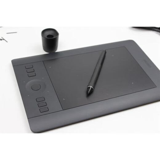 Wacom Original Intuos Pro PTH451/S kabelloser Tablet-Computer zum Zeichnen, Intuos5 460 Handzeichen-Tablet 3 PTH-451, komplettes Set mit 9 neuen Tablets und neuen Stiften