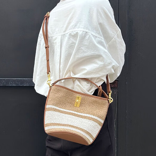 Montana West Luxury High-End Brand 2025 New Lazy Pastoral Concepción artística Crossbody Single Handel Handld Cuero Boleto de cuero Boleto Caki pequeño Longitud superior 25 Longitud de fondo 16 Ancho 17 COCM