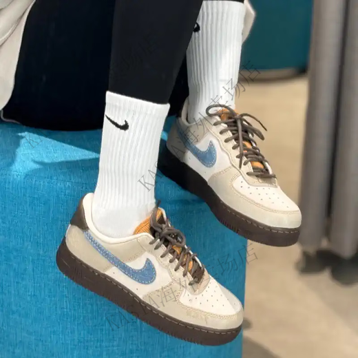 
Nike (NIKE) AIR FORCE 1 Women's Air Force No. 1 Sneakers Winter New Board Shoes HQ3458 HQ3458-1421 36