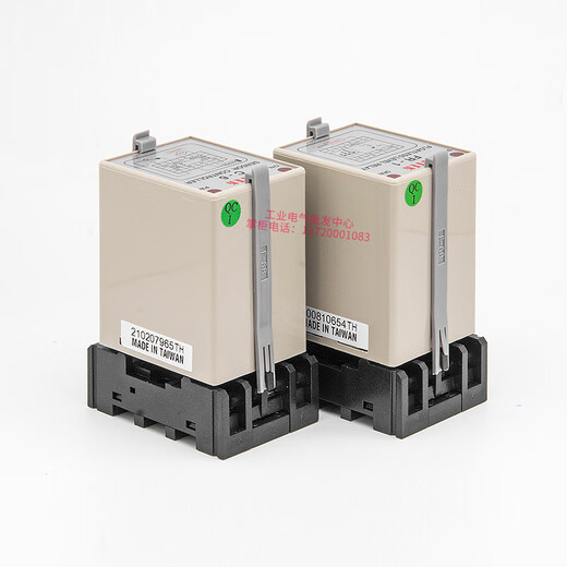 Yue Changsheng genuine Taiwan original FOTEK Yangming liquid level relay FR-1 controller C-6 AC220V one AC FR-1AC380V comes with base