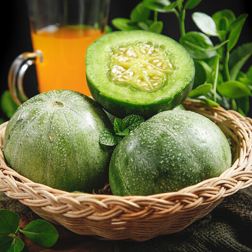 Croissant Honey Melon Seeds Japanese Sweet Treasure White Skin Melon Seeds Crispy Thin Skin Melon Seeds Cantaloupe Croissant Crisps 5g