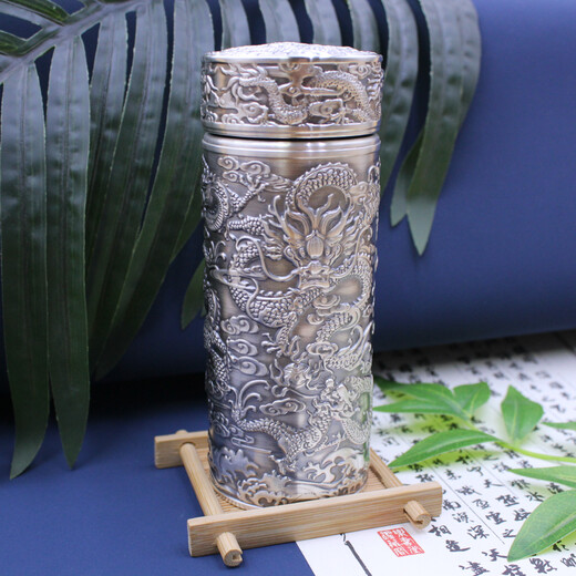 Defenggui brand genuine Kowloon Xianrui pure silver thermos cup pure silver 999 silver water cup high-end gift 70g Kowloon Xianrui thermos cup