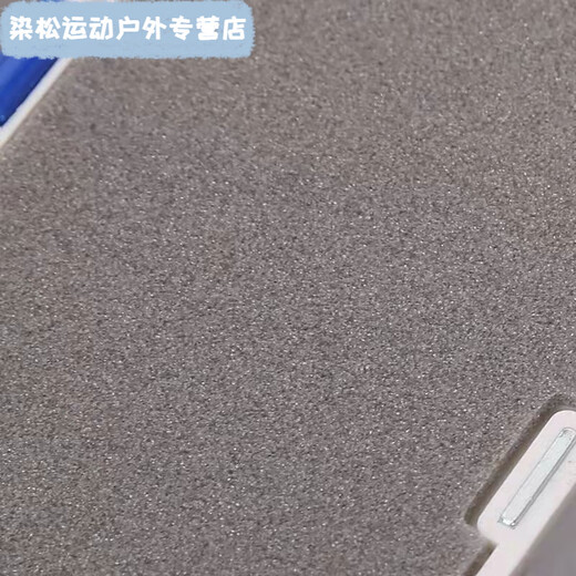 Meikejie double-layer three-layer multi-functional float box double-layer sub-line box double-layer float box fish float box fishing gear box vertical float box 55 cm large blue and white float box