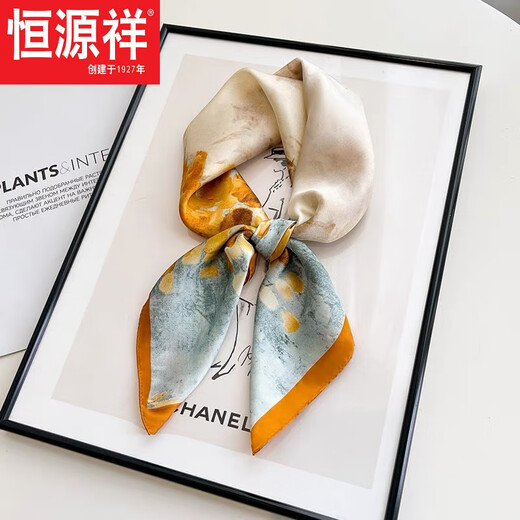 
Hengyuanxiang new Korean version of silk scarf small square scarf women's decoration versatile retro Japanese and Korean version of literary scarf retro temperament Oil painting girl - light gray light luxury products popular this year