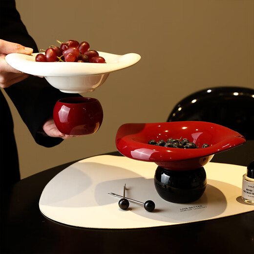 Shimmer fruit plate, high-end living room, household fruit plate, coffee table, snack display plate, high foot plate, snack plate, dry fruit plate, lotus leaf fruit plate, black background and red leaves