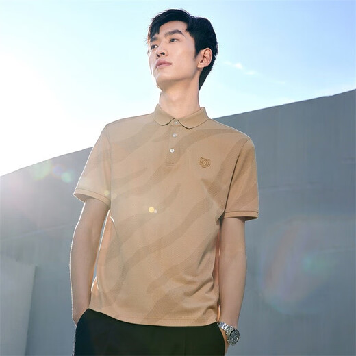 与狼共舞POLO衫男夏季简约休闲冰丝老虎满印短袖polo上衣男 701卡其 L 175/92A