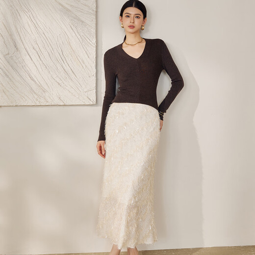 
ROEYSHOUSE high-end and beautiful tassel skirt for women in 2025 autumn new elegant high-waist A-line midi skirt 12604 beige S