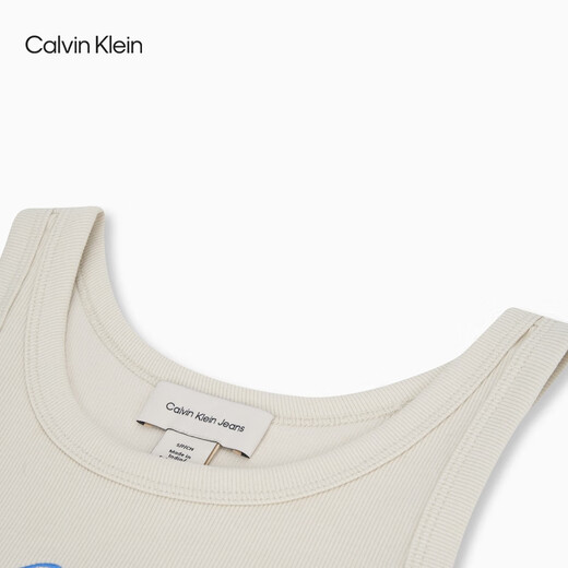 Calvin Kleinjeans25 Bordado de moda femenina a principios de otoño Ck Camiseta de manchas de punto de mando de microfit Ck