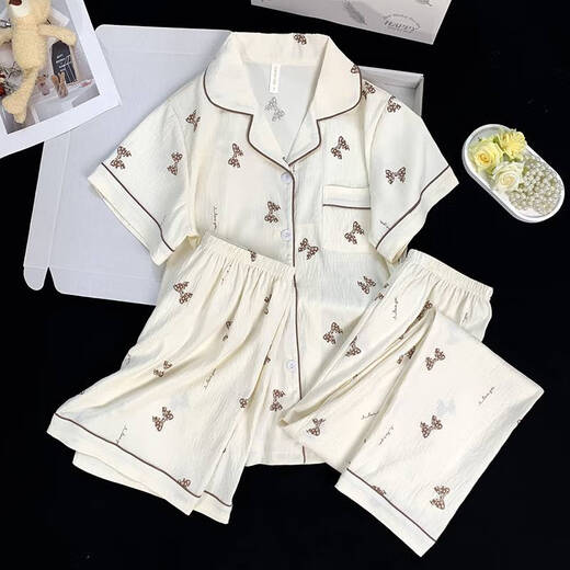 El pijama de tres piezas de Yonghuan para mujeres en verano 2025 Nuevo algodón de algodón de verano de algodón de manga corta de la nube de verano delgada se puede usar afuera 9913# Cloud Algodón de tres piezas Estilo de cama de cama (Cubierta de edredón 200*230 cm)