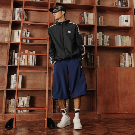 阿迪达斯 （adidas）三叶草外套男装夏季新款训练运动服立领防风舒适休闲夹克GN3535 KB1945黑色 S