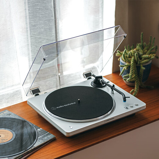 Audio-Technica AT-LP70X vinyl record player, fully automatic belt drive, dual speed record player, retro gramophone, record player, professional audio, 2025 new product LP70XBT black copper (BZ)