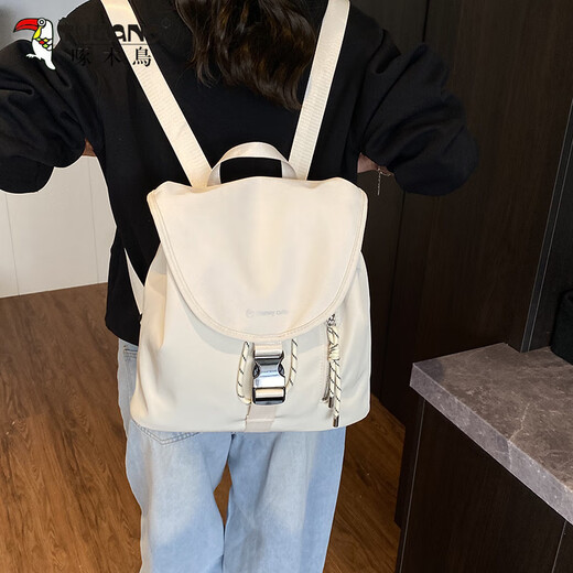 Woodpecker travel lightweight sports backpack for women 2025 new style college student travel backpack casual anti-splash backpack trend beige white