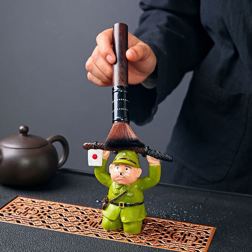 Xiye Japanese people kneel down and surrender, color-changing tea pet ornaments, fine tea toys, tea tables, tea tray decorations, tea accessories, Japanese people surrender, color-changing models, safe packaging