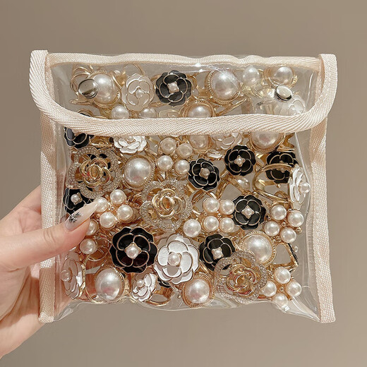 Multifunctional silk scarf buckle 2025 new high-end square scarf shirt streamer bow knotted coat belt button 7-piece suit a week, not the same every day