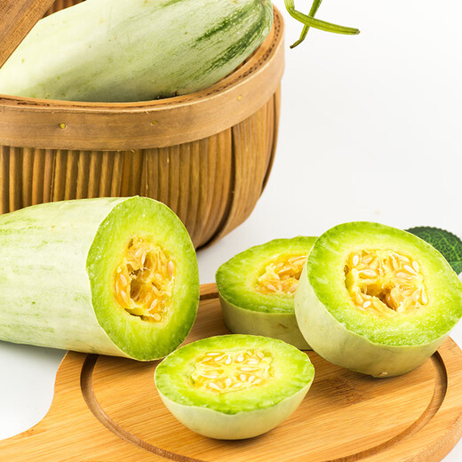 Croissant Honey Melon Seeds Japanese Sweet Treasure White Skin Melon Seeds Crispy Thin Skin Melon Seeds Cantaloupe Croissant Crisps 5g