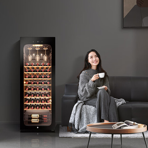 Haier home red wine cabinet, vertical humidifier, refrigerated fresh-keeping cabinet, air-cooled cabinet, wine wine cabinet, refrigerated fresh-keeping display cabinet, tea cigar cabinet, first-class energy efficiency, 150 liters, 52 bottles, uniform temperature throughout the space + hanging cup area, piano black