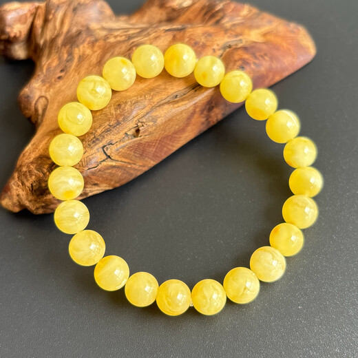 Yuzhi 1 item, 1 certificate, 1 shot, natural Russian raw ore, unoptimized beeswax bracelet, amber bracelet, bead diameter 8.3mm, hand circumference 16cm, 7.06g G669