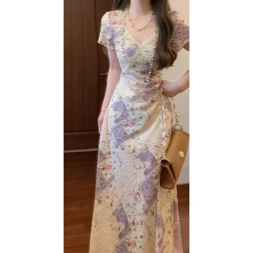 自由姑娘法式温柔弹力蕾丝淡米黄碎花V领连衣裙显身材收腰气质长裙9216 图片色 L