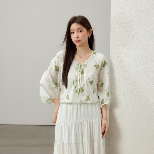 Show de fibra [Papel de flores de Moriya] Camisa de encaje en V fresca de encaje en V de gran tamaño Fat MM Summer NUEVO ALTO ESTILO 1424 Estilo 2xl