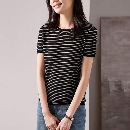 Sophie Ser Round Seck Shece Lint Risted Thind Sweater для женщин 2025 Летняя мода Универсальная повседневная черная полоса