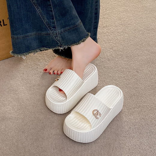 
Sandals for women in summer wear 2025 new thick-soled beach sandals Internet celebrity women casual lazy fashion flip flops black 37-38