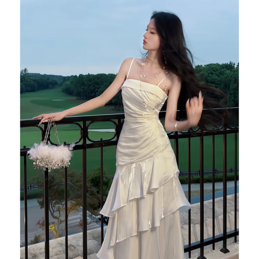 
Ono seven-day niche light luxury pure desire suspender dress adult gift fish tail birthday dress fairy summer vacation beach long skirt apricot color recommended over 160cm L recommended 100-110Jin [Jin equals 0.5 kg]