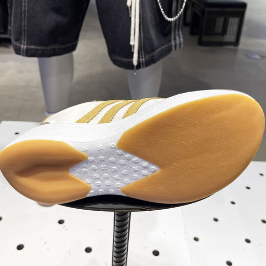 Adidas Chaussures masculines 2025 Été Nouvelle ville RNR SELLE SOLLE SOLLE CASSORES COSSIONNEUR CHAISONS CHAPOISAGES JR7001 39