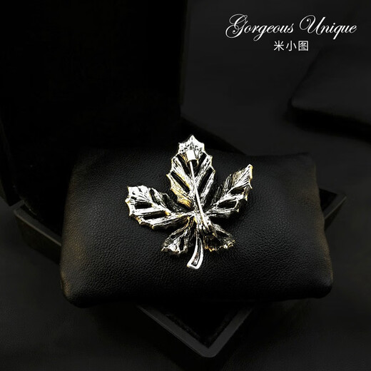 QUAMER high-end retro leaf brooch, men's and women's coats, suits, simple temperament, corsage, scarf, hat pin